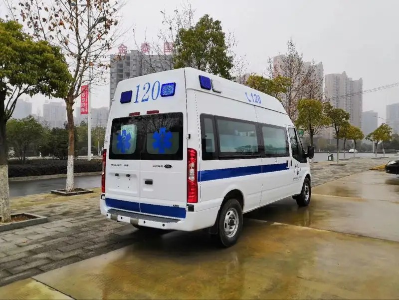 江阴市救护车转运